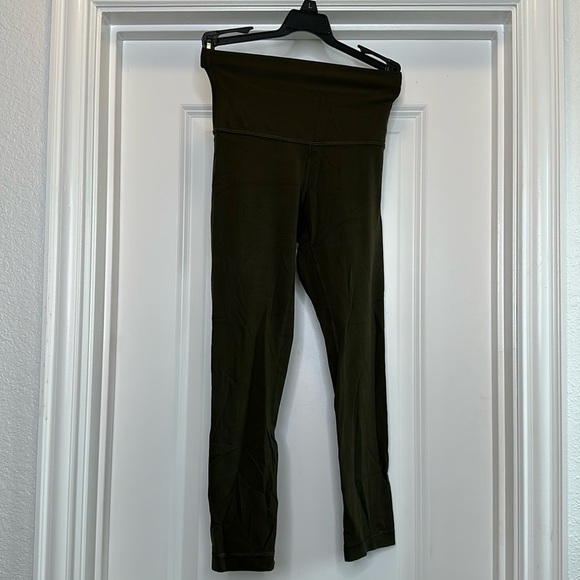 Lululemon Align Crop 21” Olive green size 2 - Picture 2 of 6